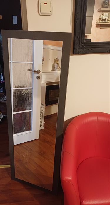 Vând oglinda perete