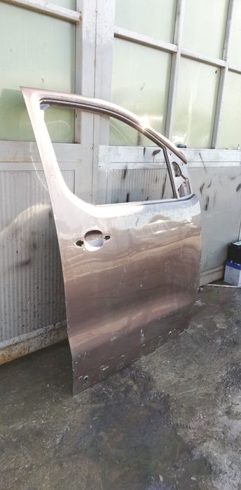 Предна дясна, и задна лява врата Toyota Proace, Citroen Jumpy, Peugeot