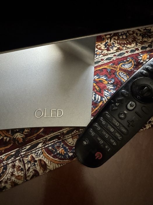 Телевизор LG OLED изогнутый 55 дюймов