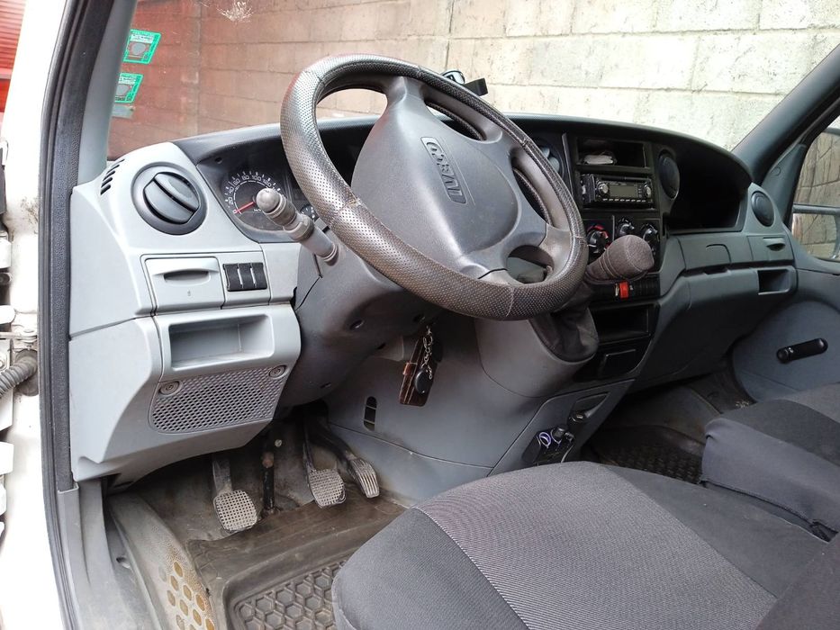 Продавам Микробус Iveco