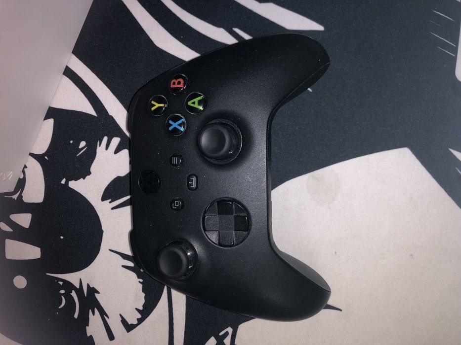 Xbox series s 1 джойстик
