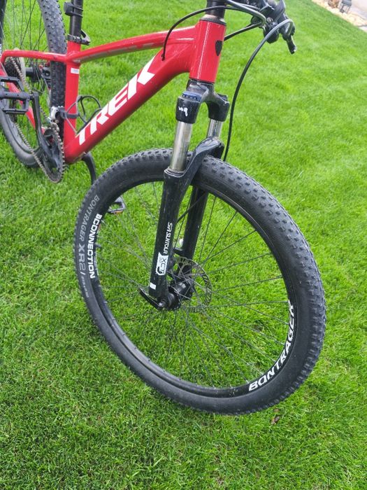 Bicicleta Trek Marlin 6 roti 27,5 cadru 13,5 inch ( XS )