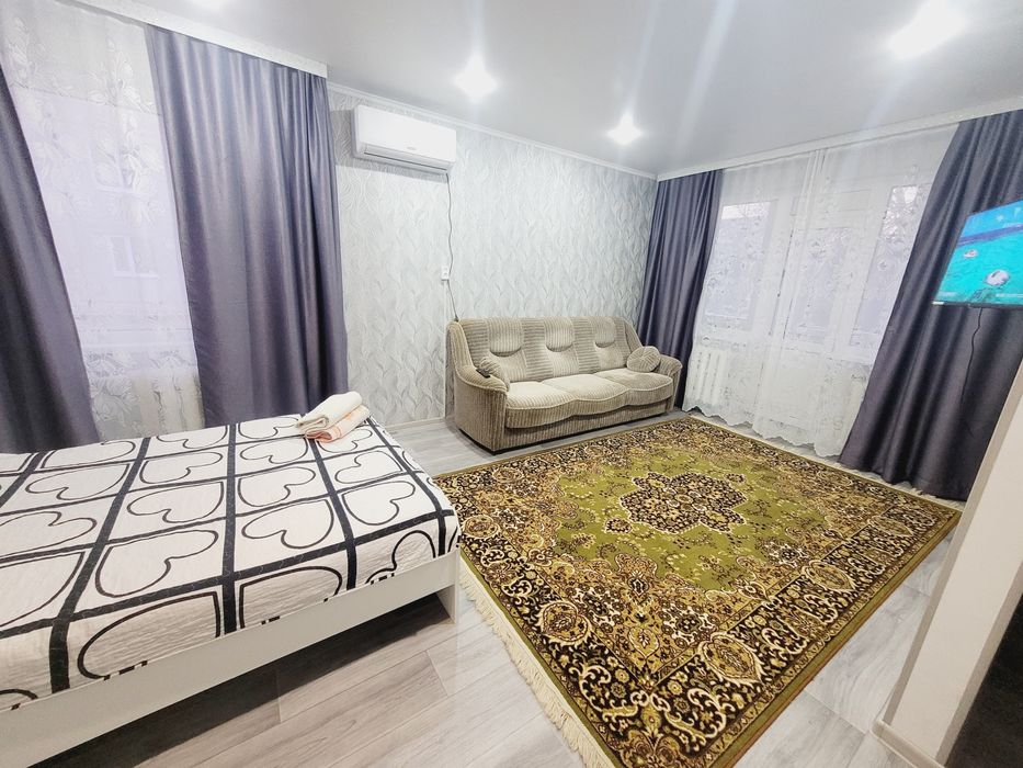 Посуточно 1комн квартира