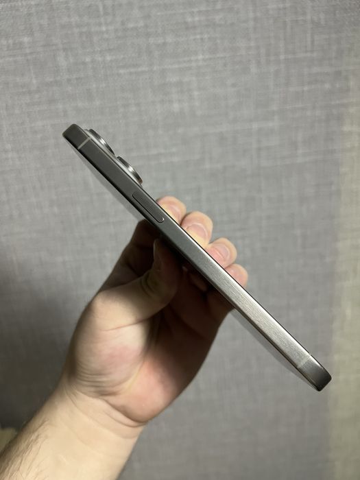 Iphone 15 pro max 256GB ideal