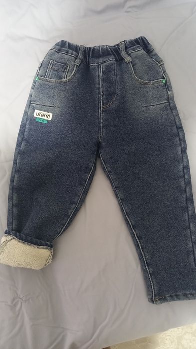 продам детскую одежду