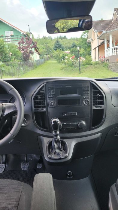 Mercedes Vito Tourer 114 cdi lung an 2014, 8 locuri, usi pe ambele parti
