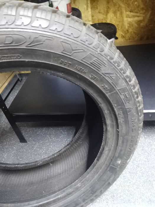 Anvelope iarna Good Year 225/50/16