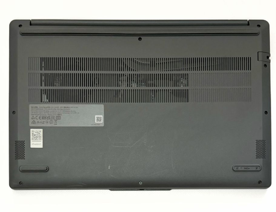 Lenovo LOQ 15 Gen 9/144Hz/i5-12450HX/16GB DDR5/RTX 2050/512GB NVMe