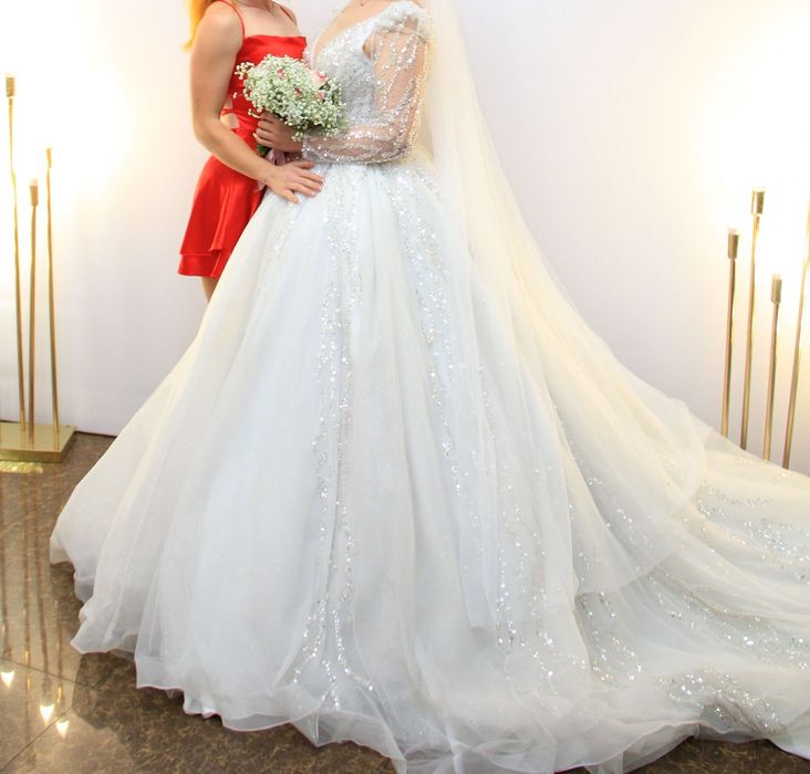 Свадебное платье