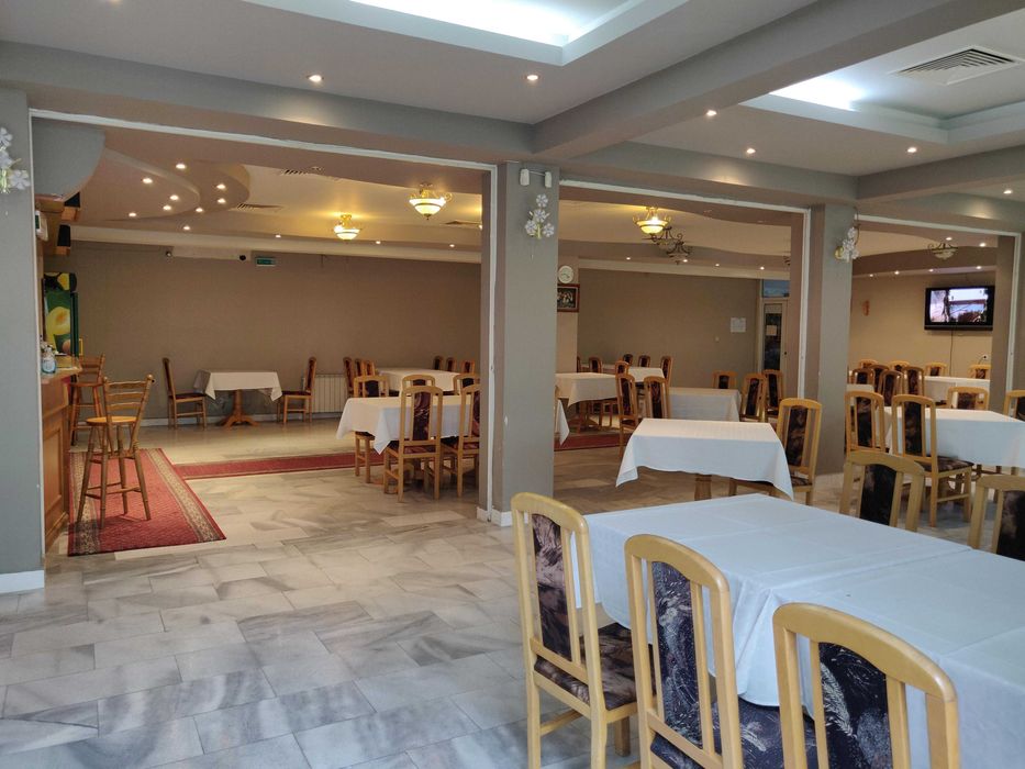 Продава се Хотел в с. Старозагорски бани, Област Стара Загора - 1700 кв.м за 589 €/кв.м - Снимка #4