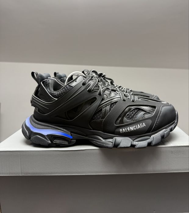 Balenciaga Track Black Led
