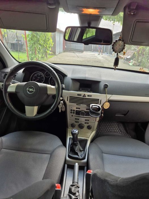 OPEL Astra 2008 — imagine 5