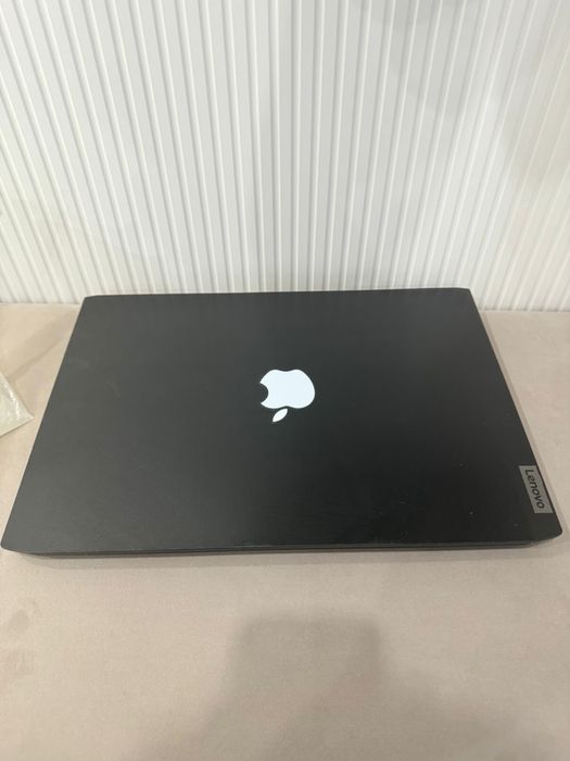 Продам ноутбук