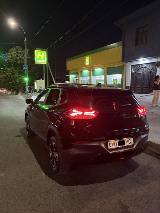 Tracker Primier 2023 full