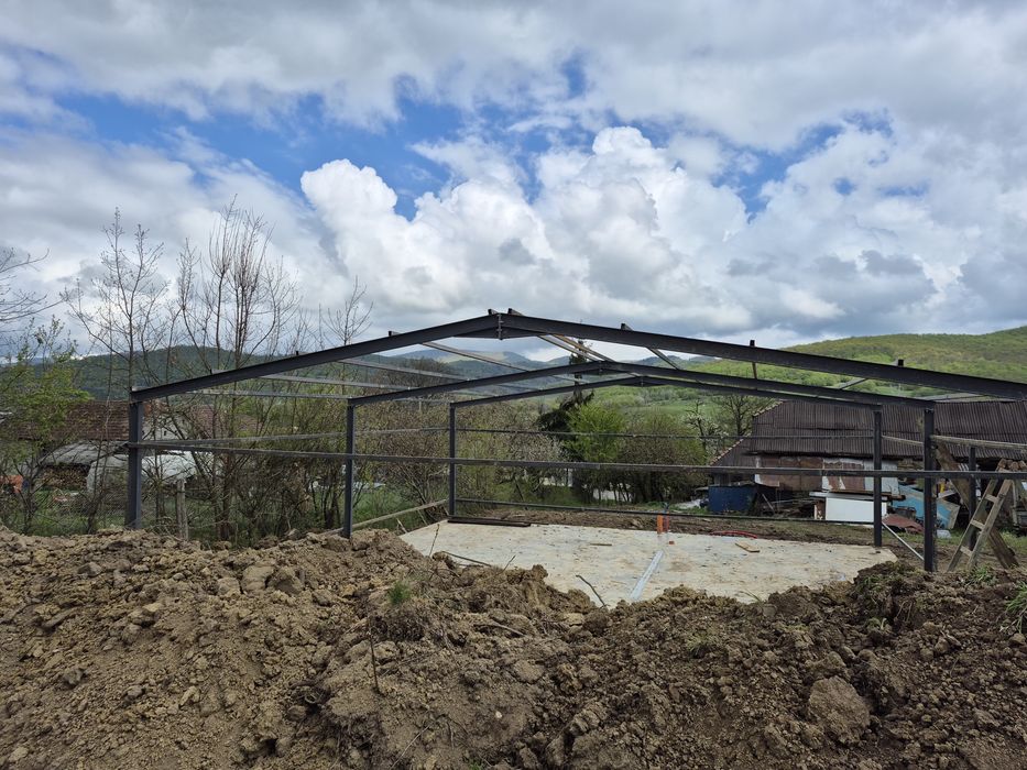 Vând hală metalica 10x7x3h