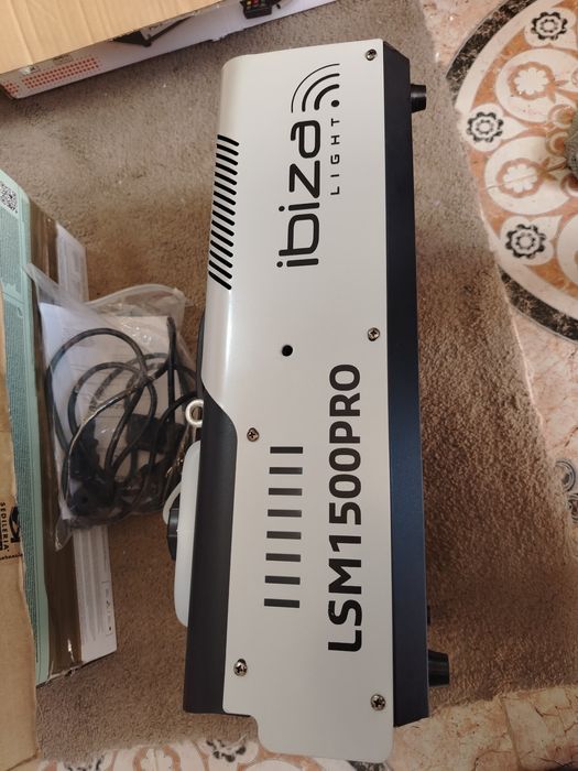 Ibiza Masina profesionala de fum