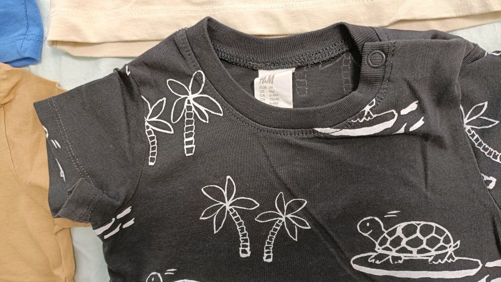 Set 4 tricouri 6-9 luni