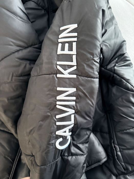 Дамско яке Calvin Klein