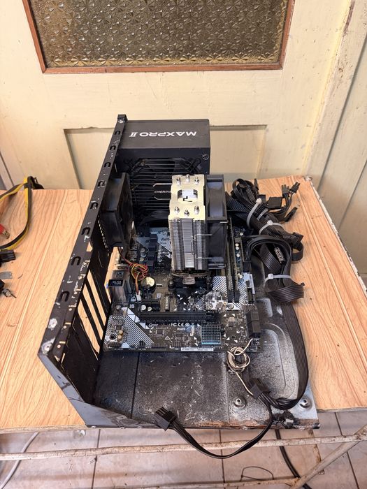 B450M-HDV R4.0 ASRock с AMD Ryzen 5 3600 с рам