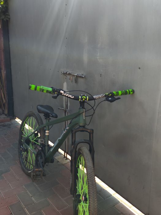 Стант Велик LEINAK