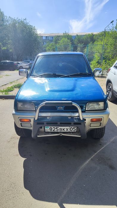Продам Ниссан мистраль 97 год