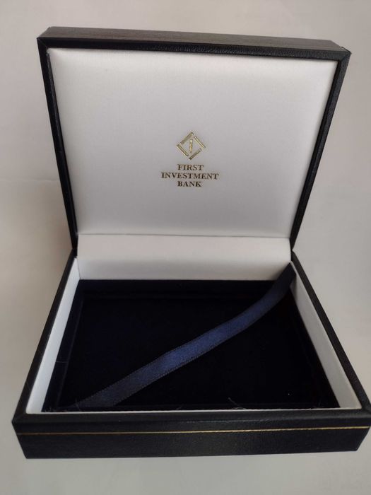 Подаръчна кутия за кюлче на Фибанк