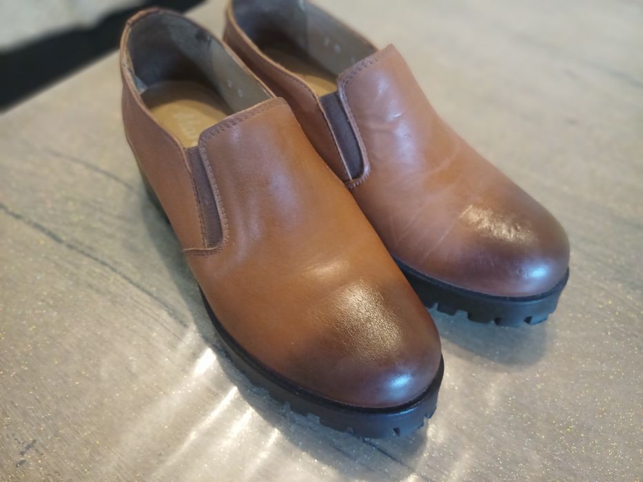 Vand pantofi piele naturala mar. 36