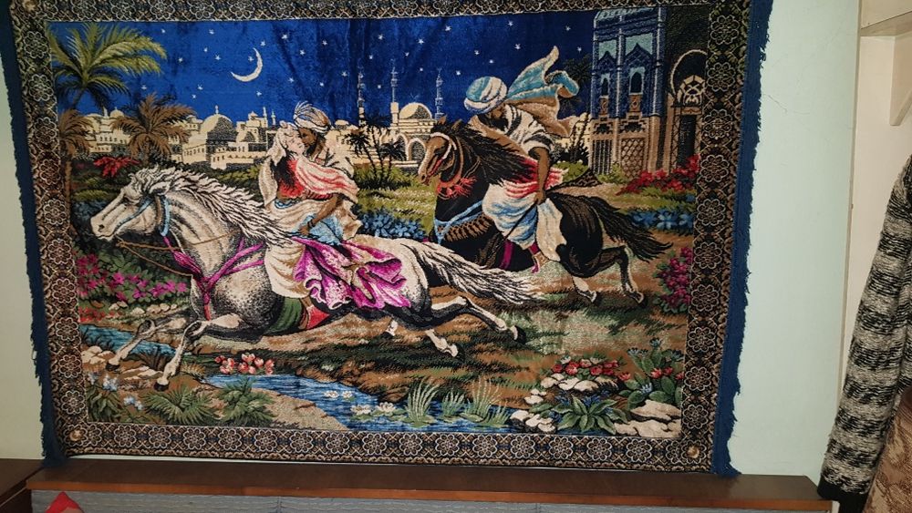 Carpetă cu răpirea din serai