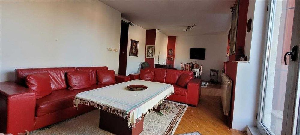 Дава се под наем Тристаен апартамент в София, Люлин 10 - 90 кв.м за 561 € - Снимка #2