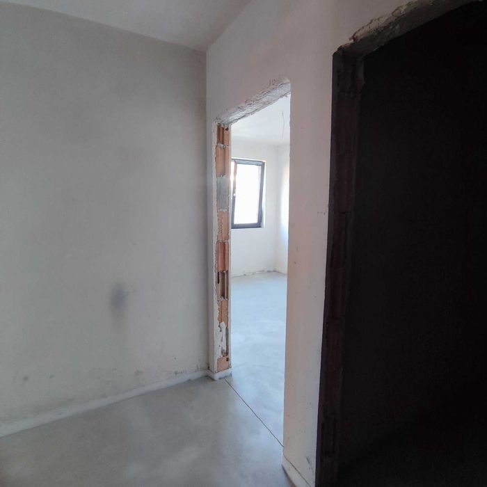 Продава се Тристаен апартамент в Обзор - 74 кв.м за 1203 €/кв.м - Снимка #1