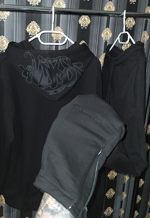 Trening compleu Syna world Central cee  / Essentials  / amiri