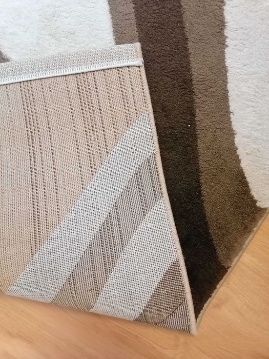 Килим за хол, релефен, бежаво кафяв