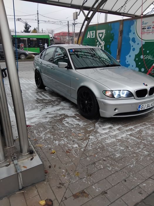 Vând BMW E46 2.0 I