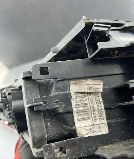 Lampa / Tripla stop dreapta pe aripa 89398085 89398085 Opel Meriva