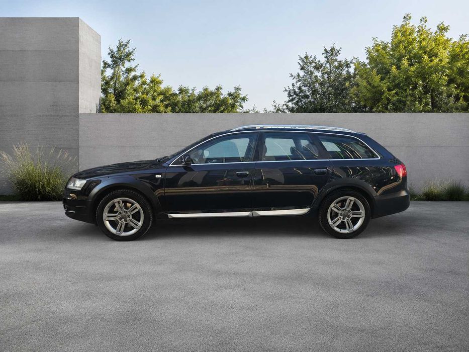 Audi A6 Allroad quattro 3.0 TDI FACELIFT • Автоматик • Панорамен таван • quattro • Обслужвана без компромиси