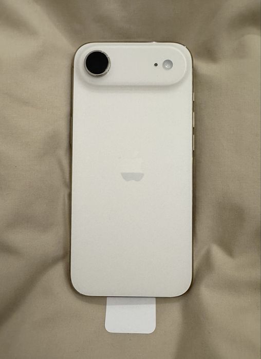 Iphone  17 Air 256GB, Cloud White, Nou