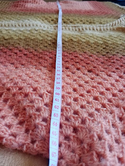 Cardigan croșetat manual handmade
