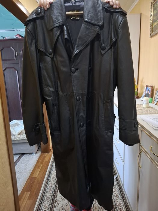 Пальто мужское кожаное