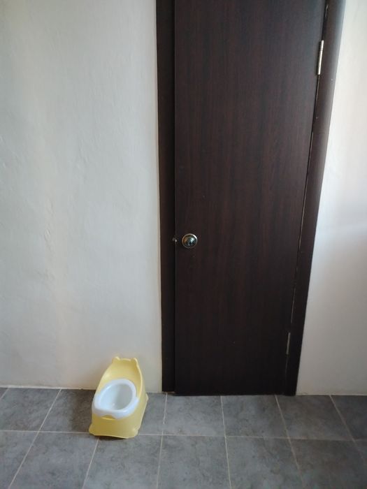 Есіктер 5000 сатылады