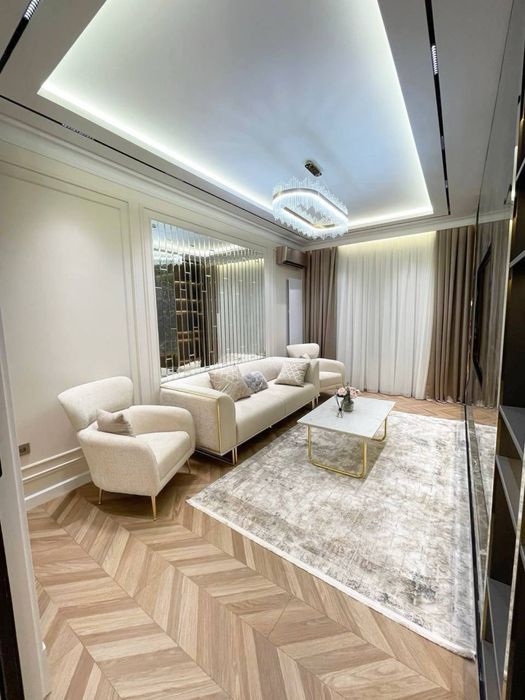 Продается 2х комнаиная квартира,ЖК NRG Oybek,Мирабадский район,73м2