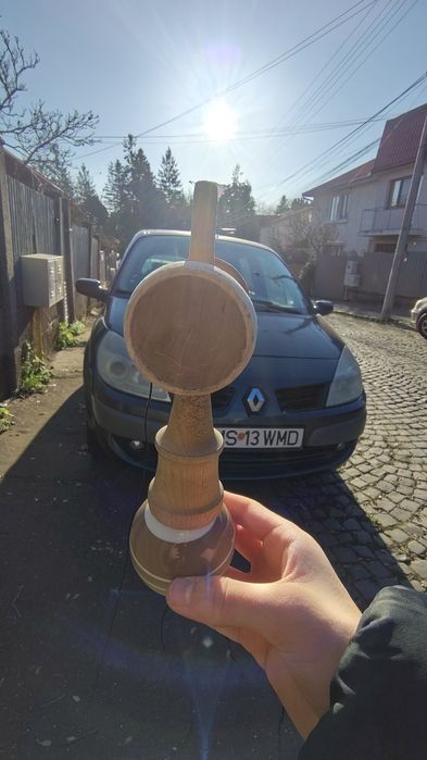 Vand kendama  făcută pe piese  fac și schimb