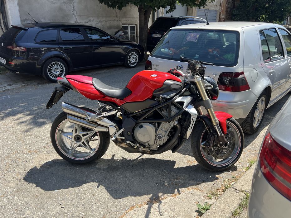 MV Agusta Brutale 750