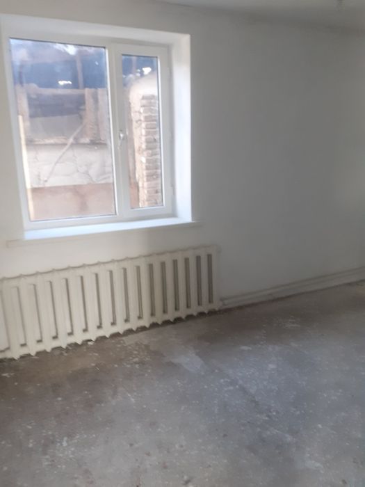 Продается дом 5 комнат.