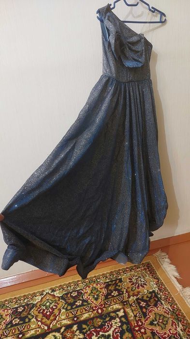 Платье нарядное для девочки