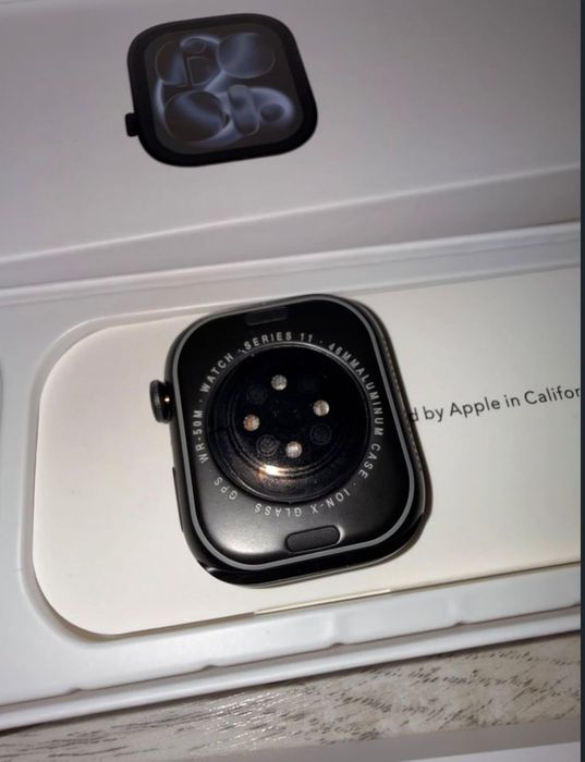 260 lei ,apple wach series 11