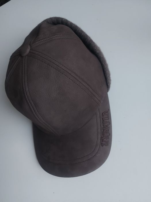 Harkila шапка с козирка. Кожа и вълна. Тип ушанка. 58-62см. Като нова
