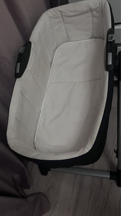 Продам детский манеж