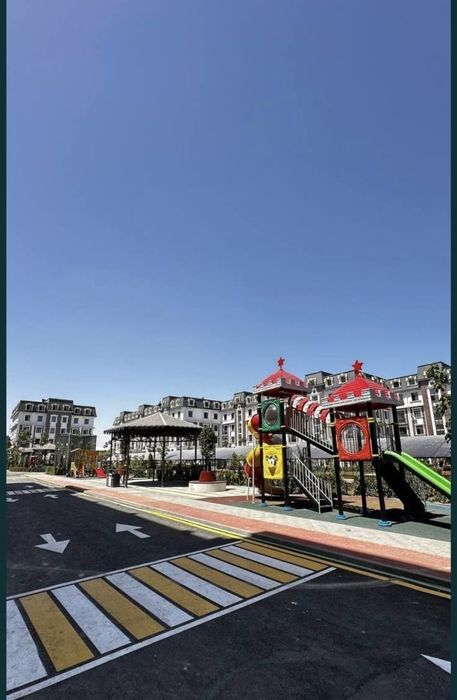 3 хона Эко сити  барча кулайликга эга