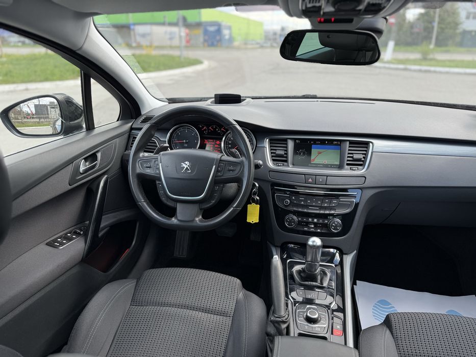 Peugeot 508 SW , Led,Xenon,Head-up,Panoramic,Carte Service + Raport Istoric Km  Distributie Schimbata !