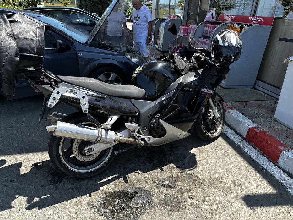 Honda cbr 1100 xx superblackbird
